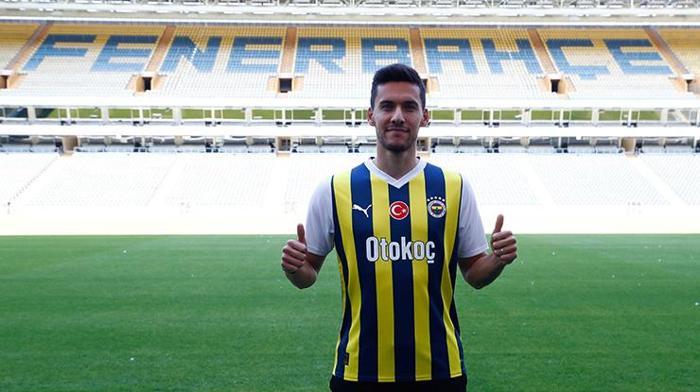 Umut Nayir (Forvet)
