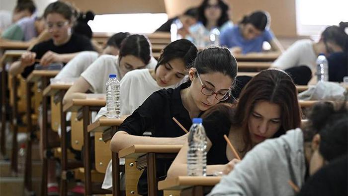2025 YKS TYT SORULARI VE CEVAP ANAHTARI AÇIKLANDI: ÖSYM duyurdu | Türkçe, Matematik, Fen Bilimleri ve Sosyal Bilimler soruları kitapçığı